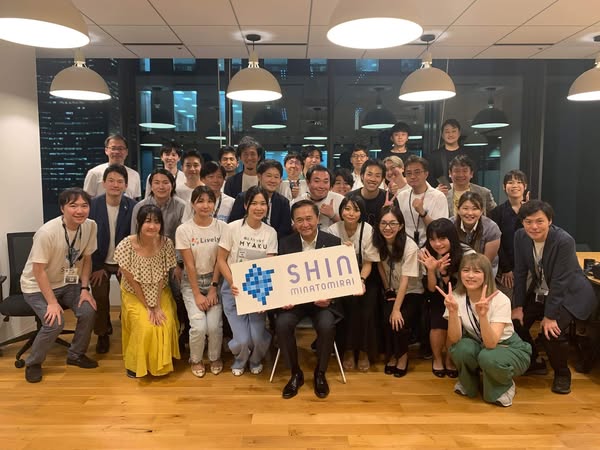 所属する“SHINみなとみらい”で神奈川県知事の激励を受けました